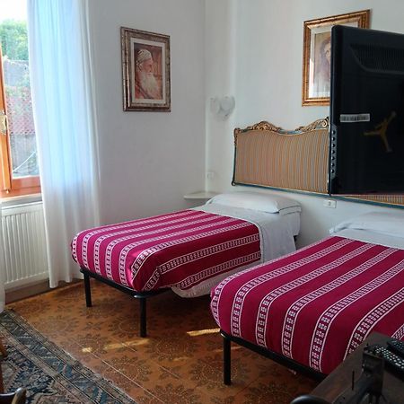 Casa Vancanza Sciamandola Леванто Екстериор снимка